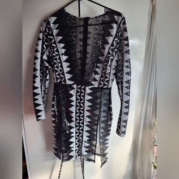 Sequin Split Mini Dress - Picture 7 of 16